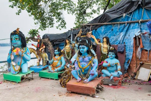 Comment organiser une visite des temples hindous à Bali?